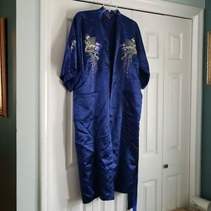 Kimono. Double face satin. High quality from China